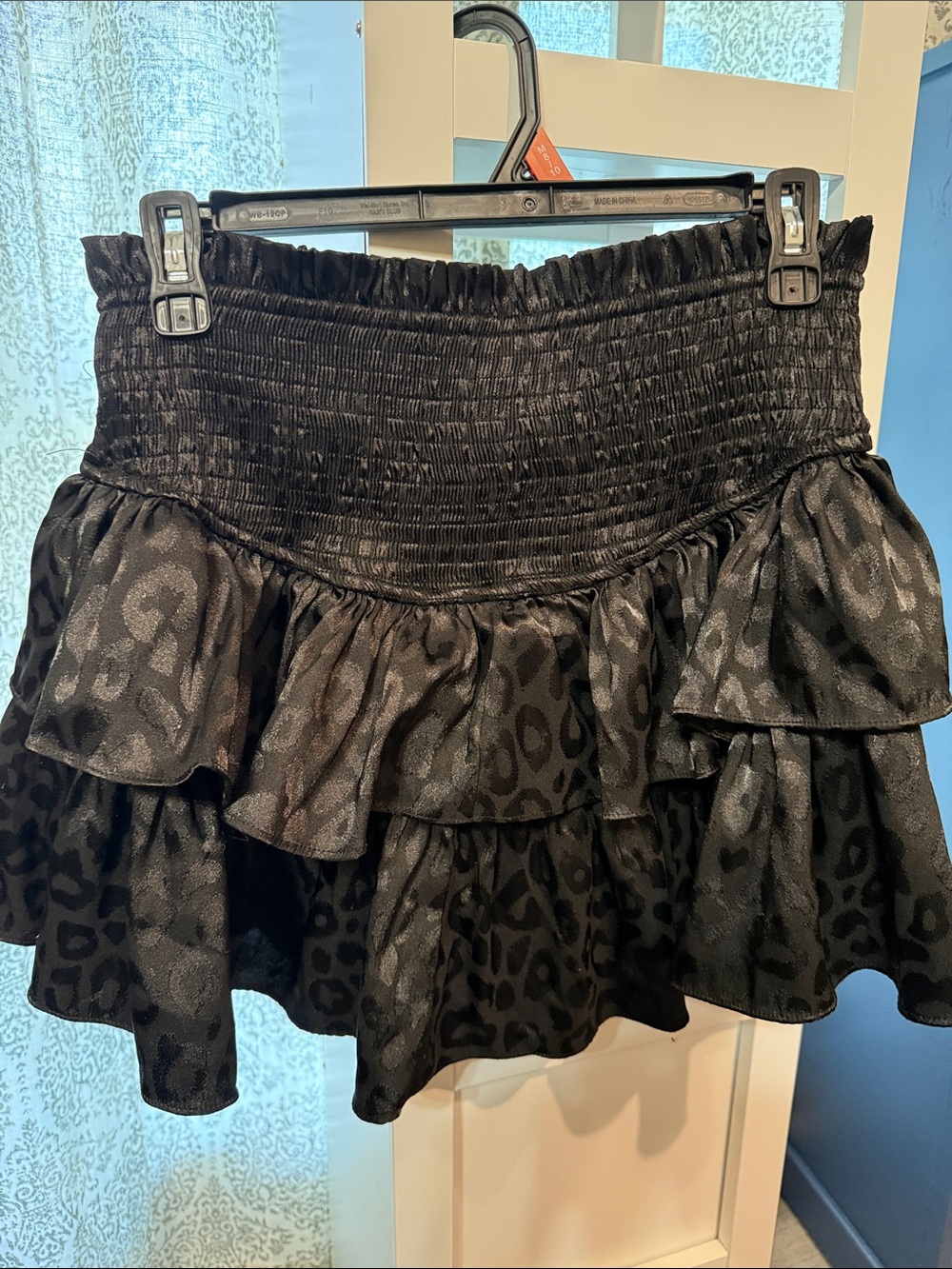 ee:some Black Ruffled Leopard Jacquard Mini Skirt size large